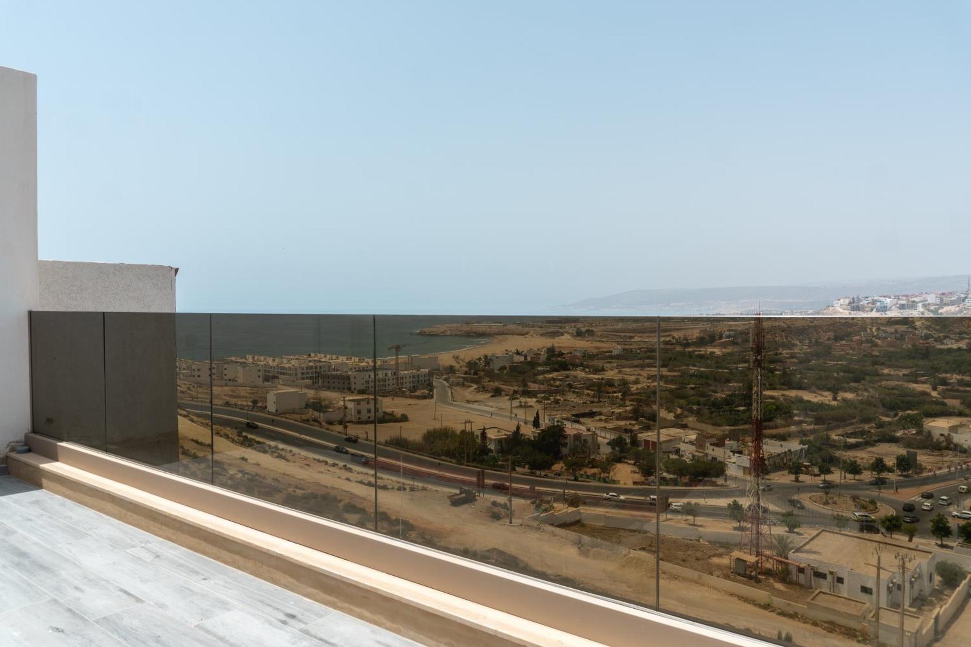 Tayyurt Surf Camp Tamraght Aourir Hostel Imi Mikki Luaran gambar