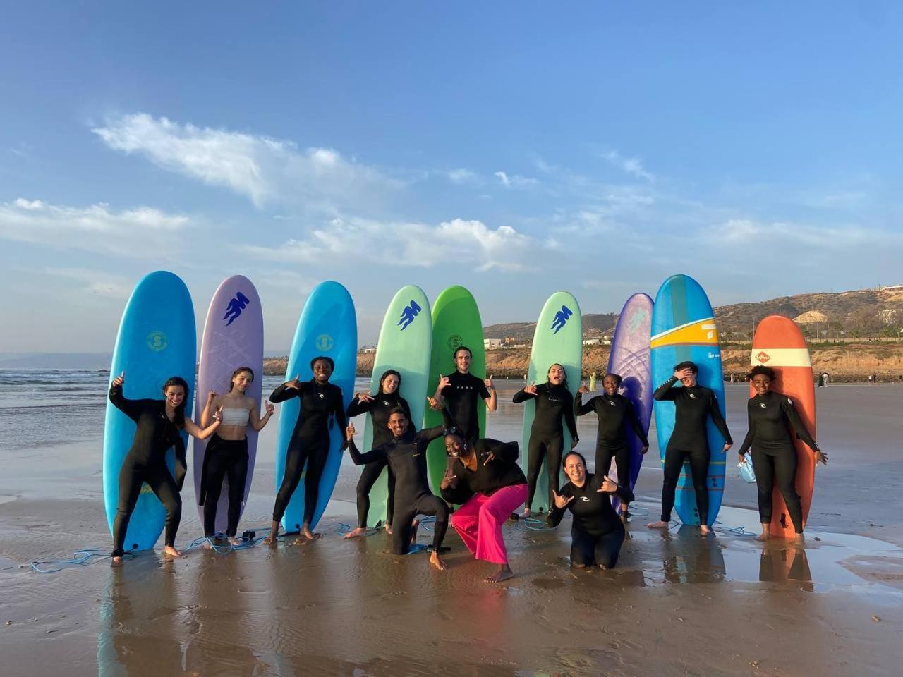 Tayyurt Surf Camp Tamraght Aourir Hostel Imi Mikki Luaran gambar