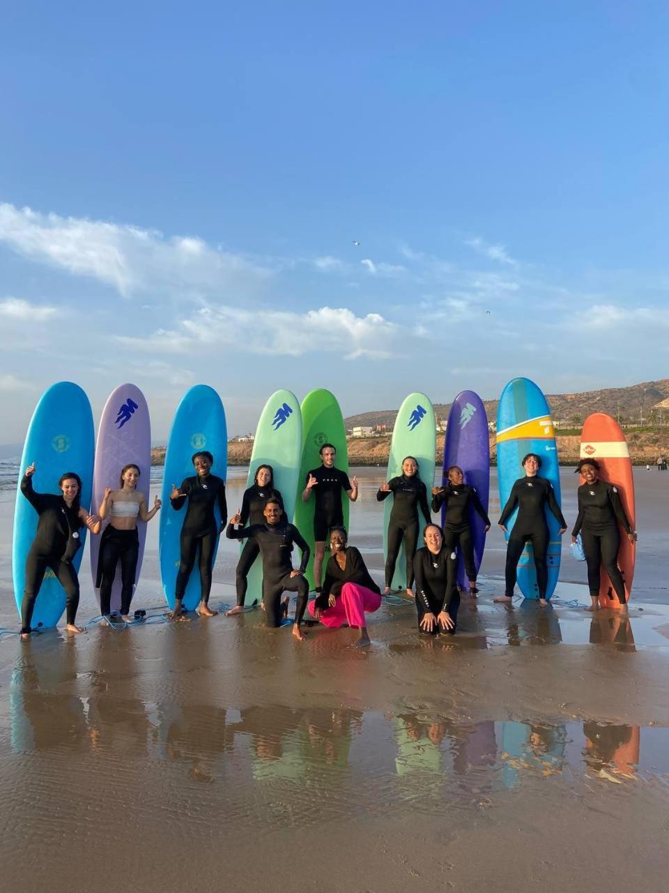 Tayyurt Surf Camp Tamraght Aourir Hostel Imi Mikki Luaran gambar