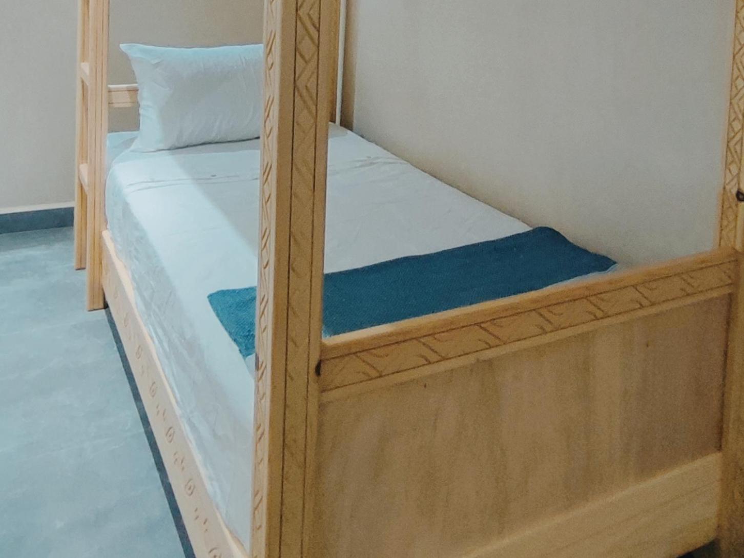 Tayyurt Surf Camp Tamraght Aourir Hostel Imi Mikki Bilik gambar