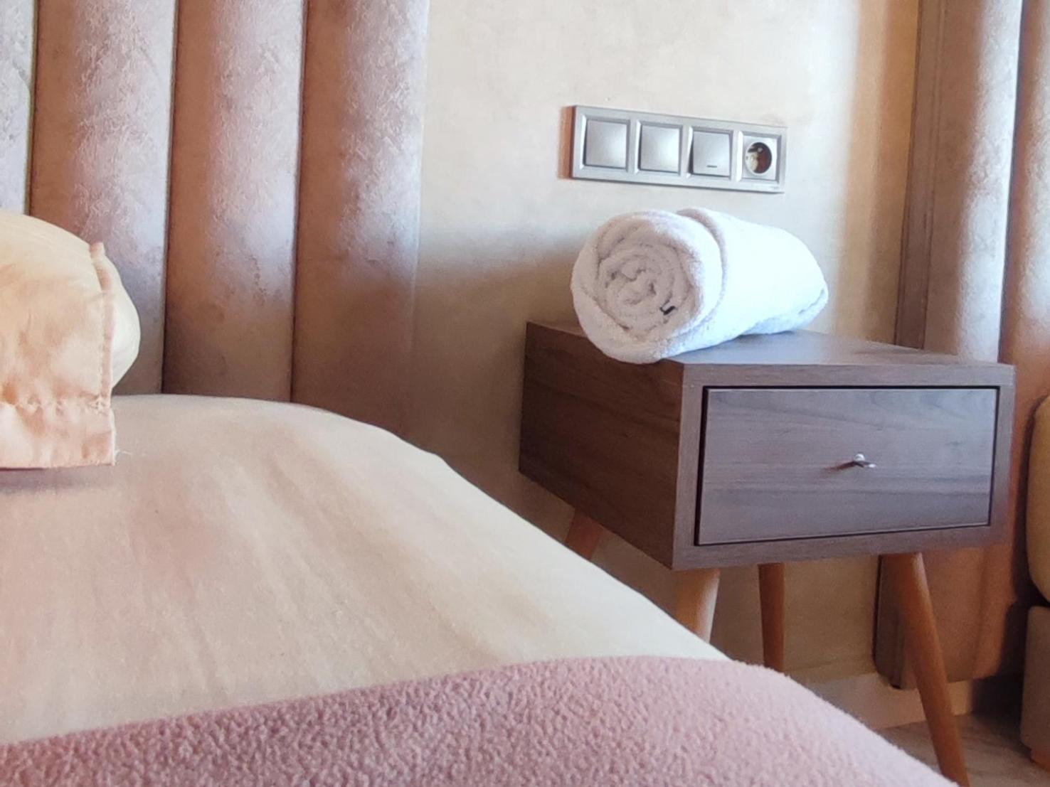 Tayyurt Surf Camp Tamraght Aourir Hostel Imi Mikki Bilik gambar